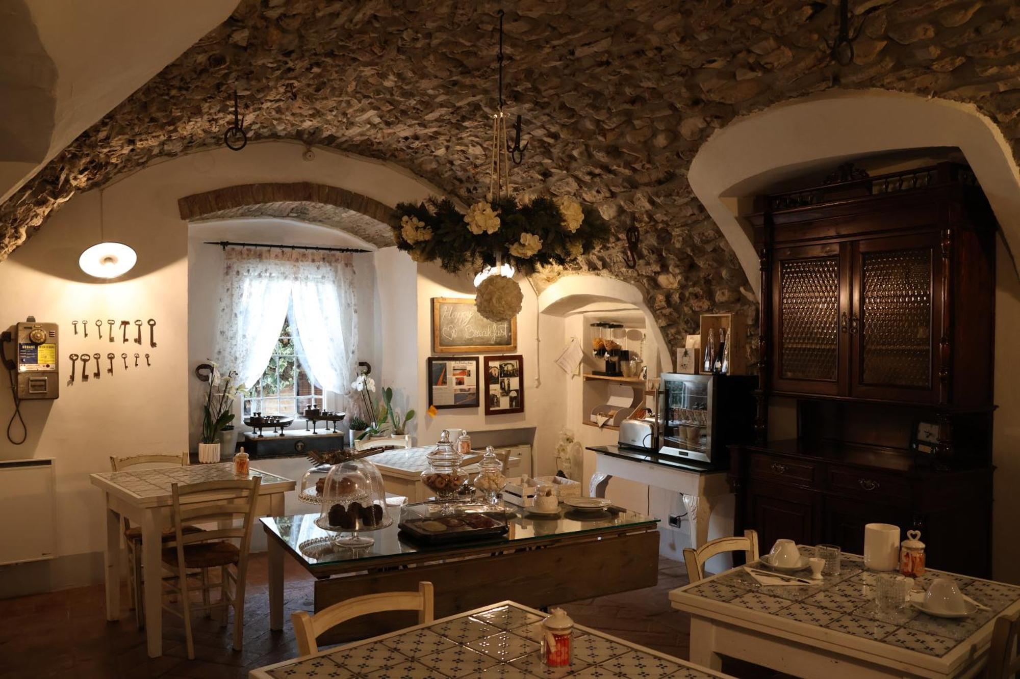 Bed And Breakfast Casa Del Nonno Adrara San Rocco Luaran gambar