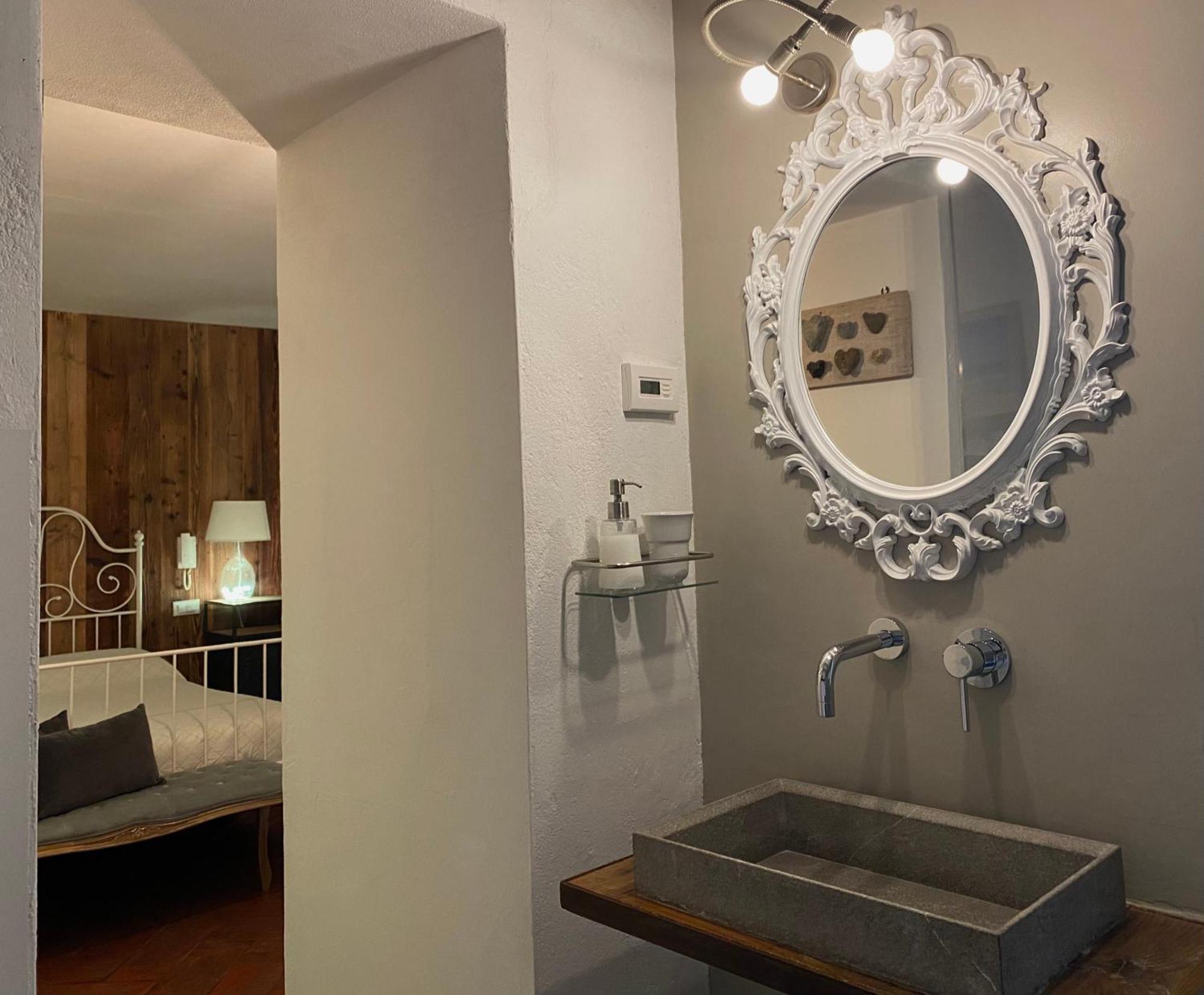 Bed And Breakfast Casa Del Nonno Adrara San Rocco Luaran gambar